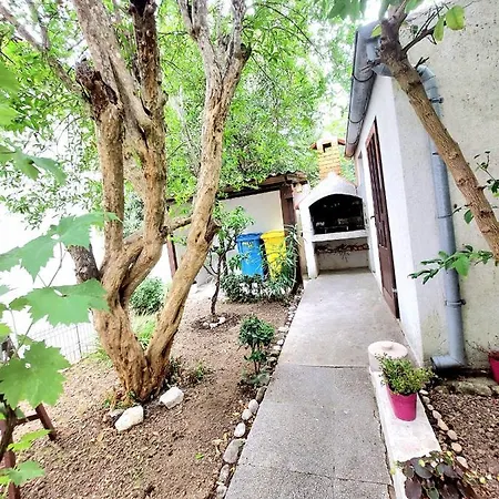 Buble Summer House * Rab Town