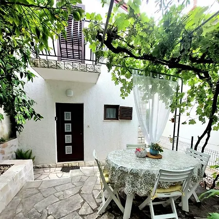 Ferienhaus Buble Summer House Rab Town