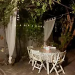 Buble Summer House